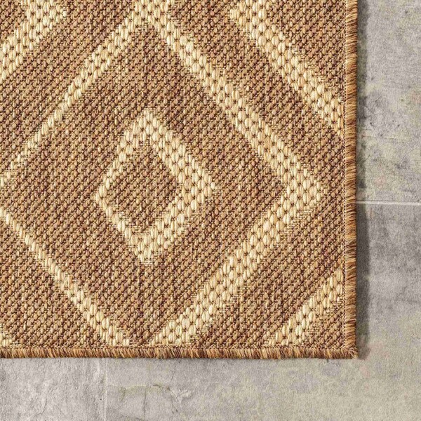 Sammi Geometric Trellis Indoor/Outdoor Area Rug 8ft X 10ft